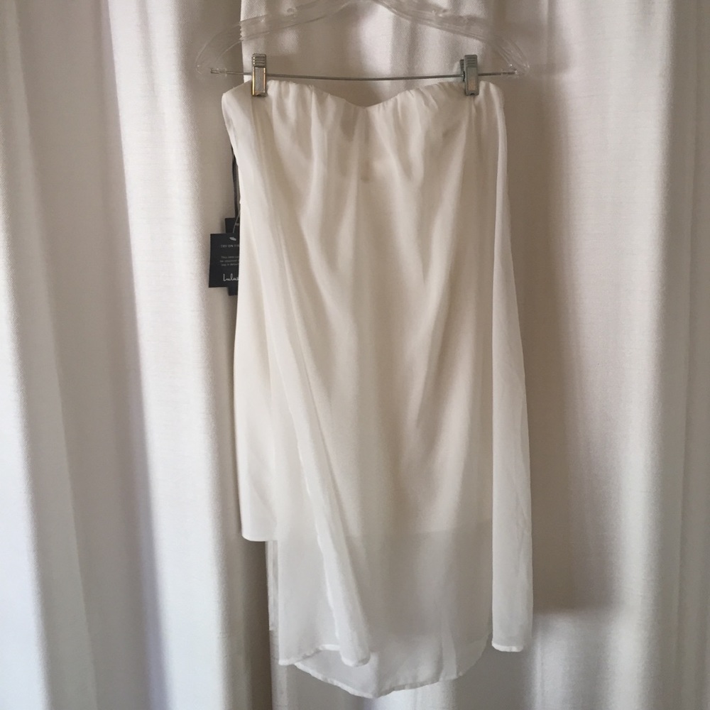 White strapless dress